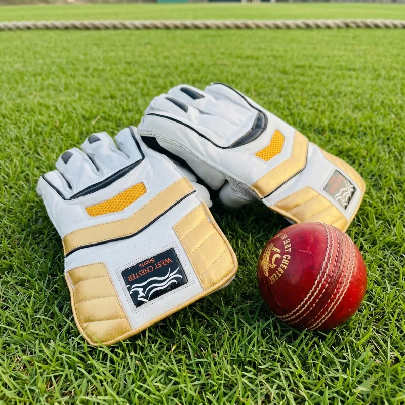 Batting Gloves - Gold Pro
